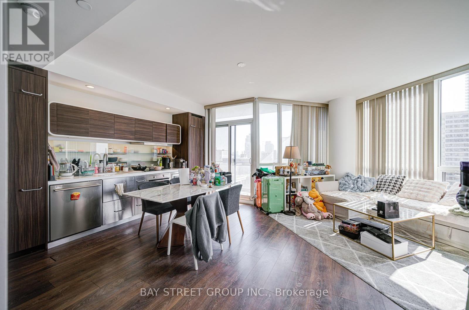 1201 - 45 Charles Street E, Toronto, Ontario  M4Y 0B8 - Photo 10 - C12453376