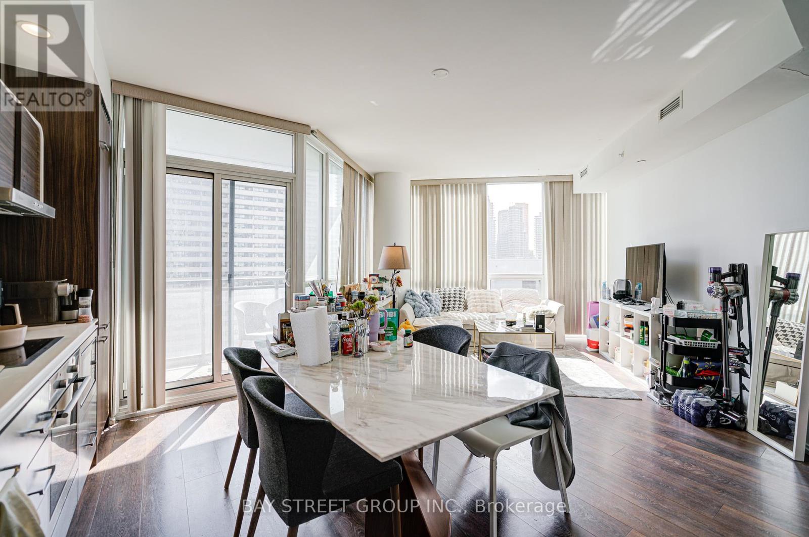 1201 - 45 Charles Street E, Toronto, Ontario  M4Y 0B8 - Photo 12 - C12453376
