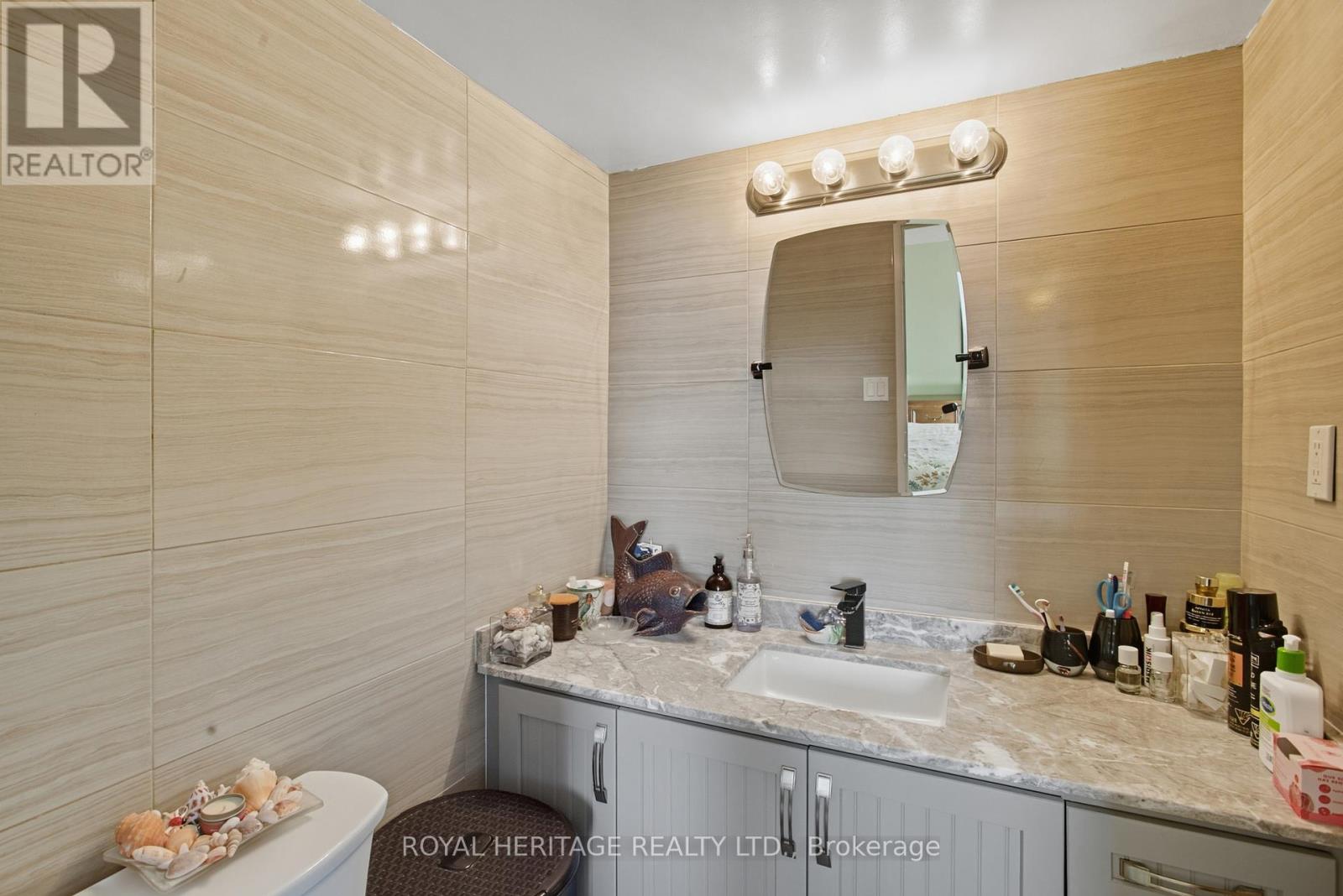 1706 - 75 Graydon Hall Drive, Toronto, Ontario  M3A 3M5 - Photo 14 - C12453401