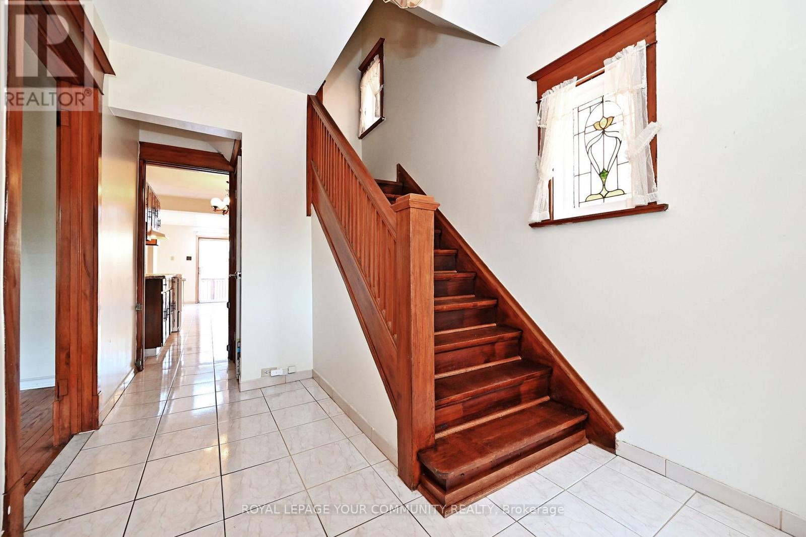 284 Wolverleigh Boulevard, Toronto, Ontario  M4C 1S4 - Photo 21 - E12453369