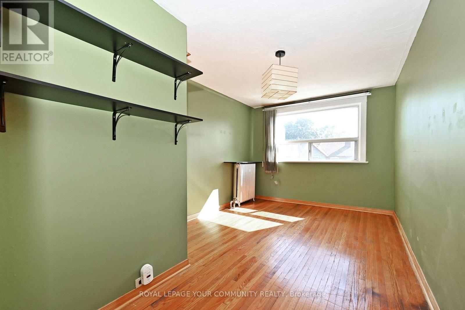 284 Wolverleigh Boulevard, Toronto, Ontario  M4C 1S4 - Photo 24 - E12453369