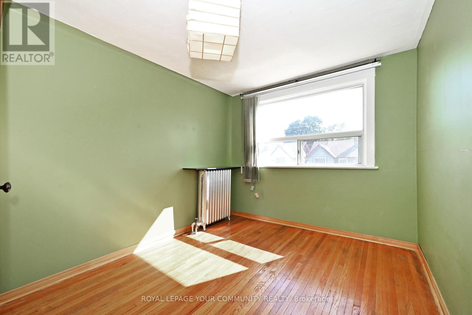 284 Wolverleigh Boulevard, Toronto, Ontario  M4C 1S4 - Photo 26 - E12453369