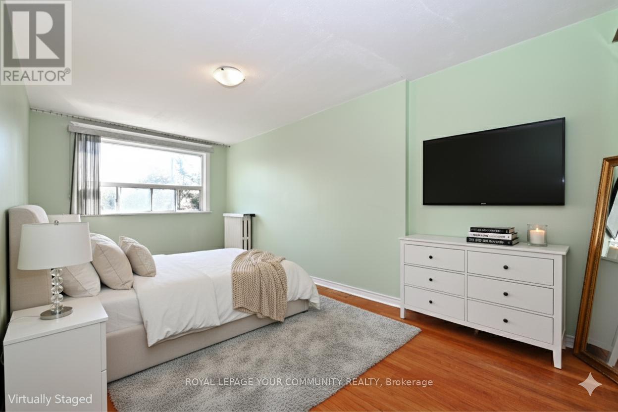 284 Wolverleigh Boulevard, Toronto, Ontario  M4C 1S4 - Photo 27 - E12453369