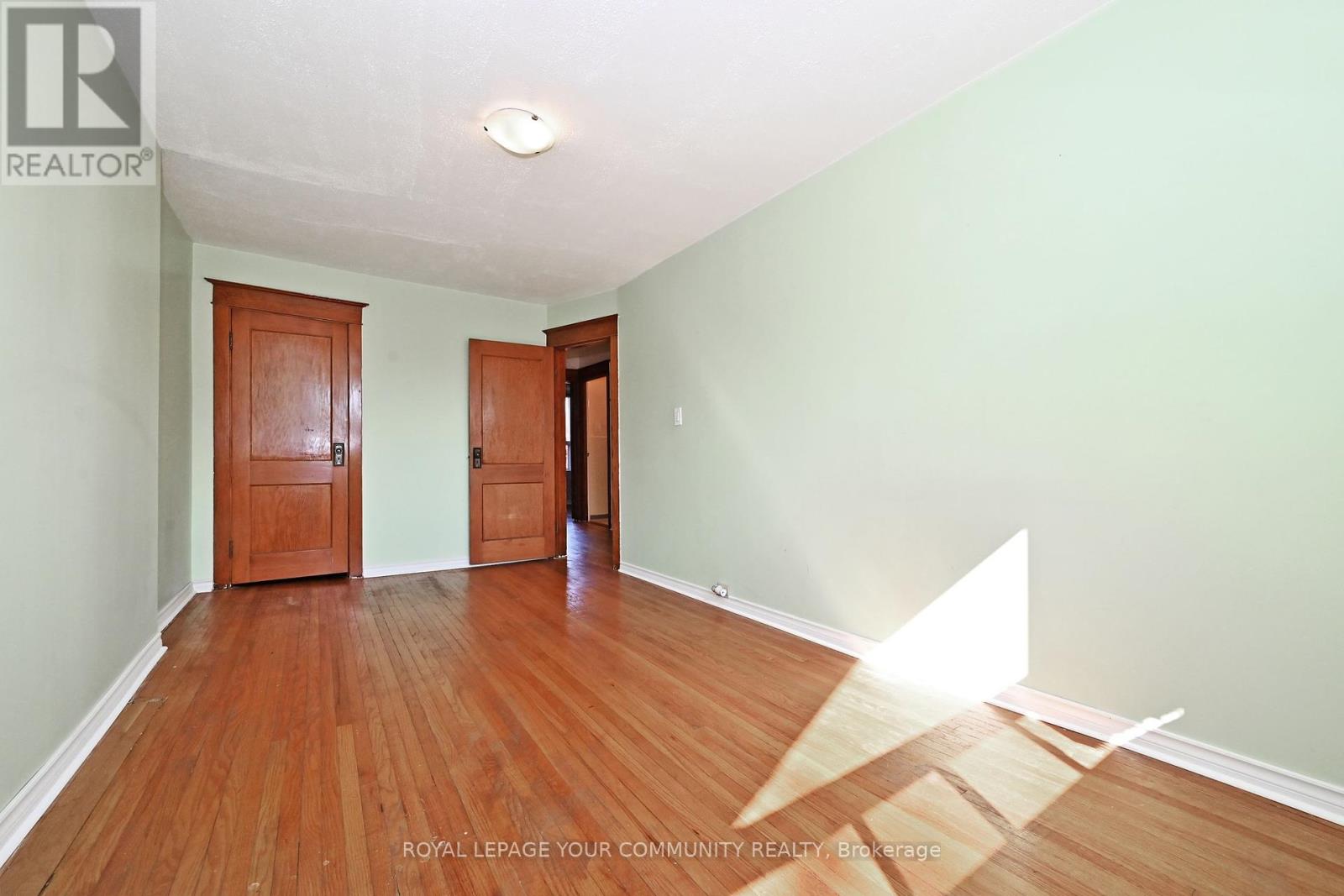 284 Wolverleigh Boulevard, Toronto, Ontario  M4C 1S4 - Photo 29 - E12453369
