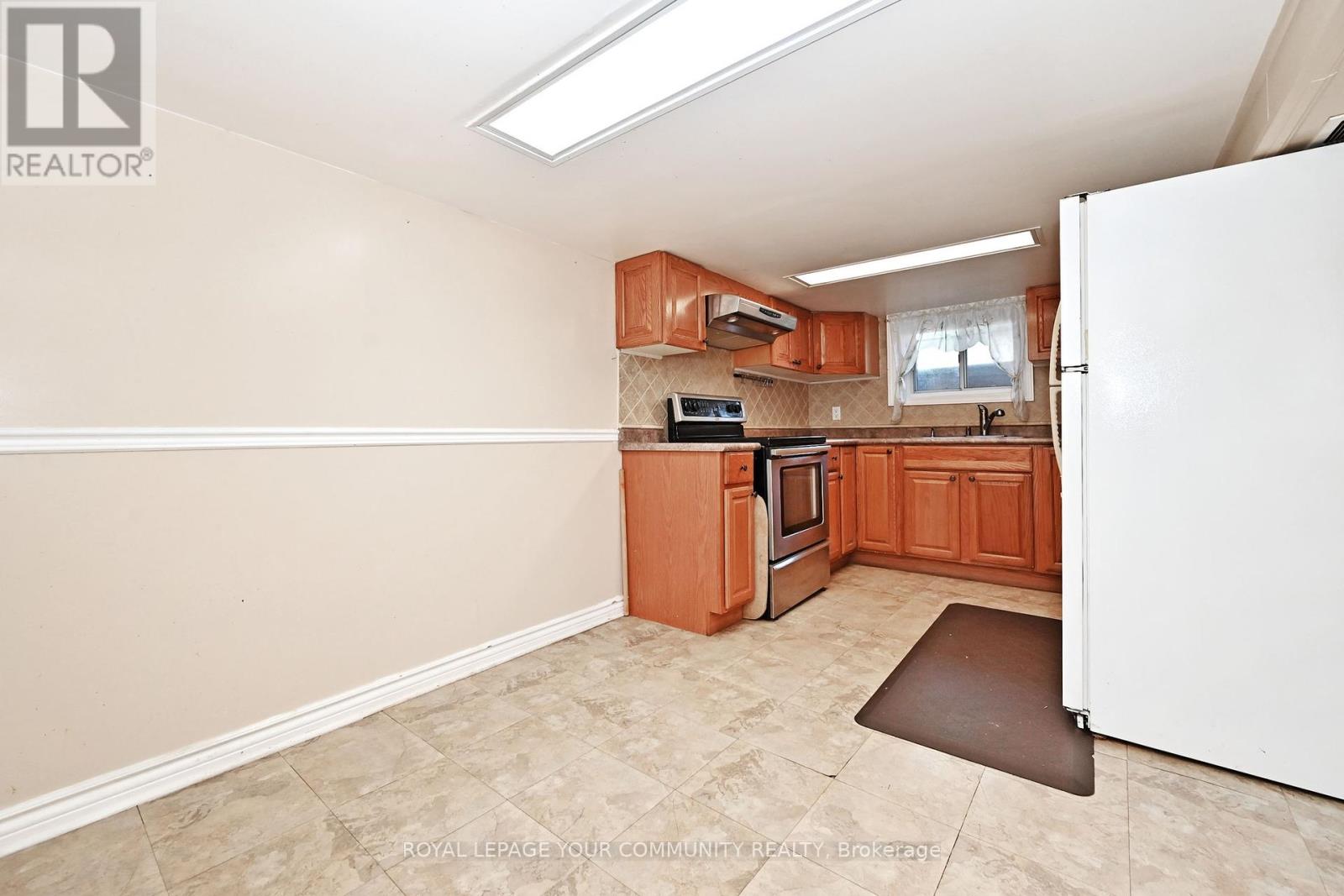 284 Wolverleigh Boulevard, Toronto, Ontario  M4C 1S4 - Photo 38 - E12453369
