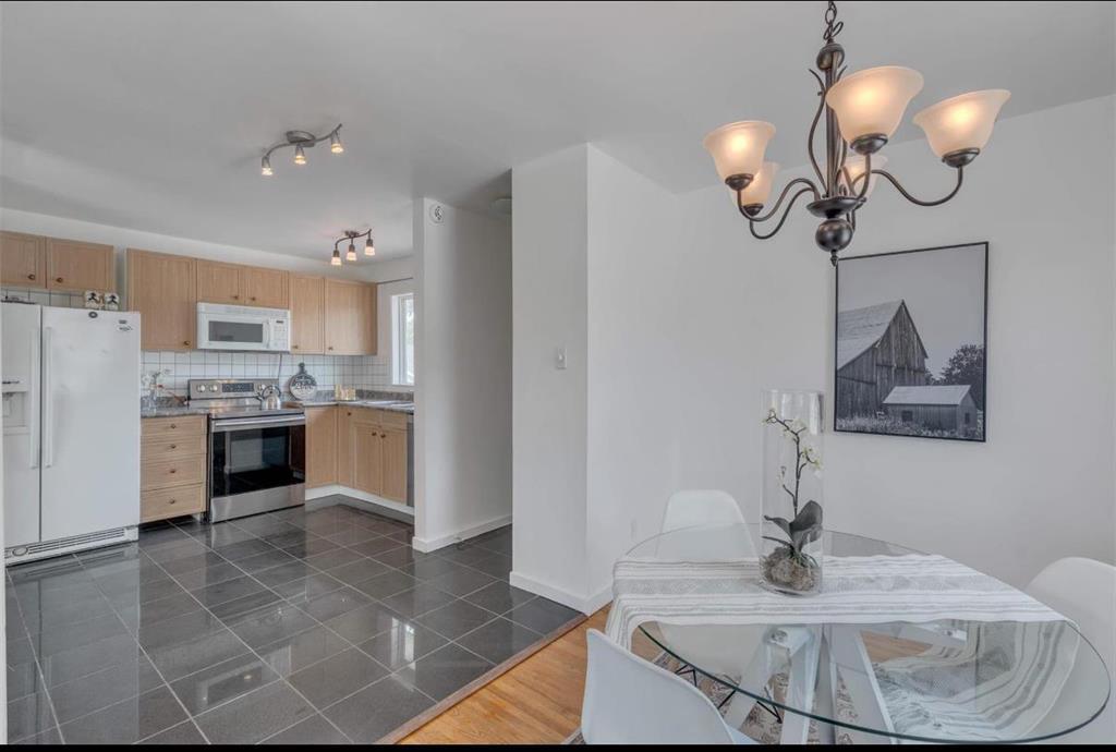 6 Madrill Close, Winnipeg, Manitoba  R2P 0J1 - Photo 5 - 202526181