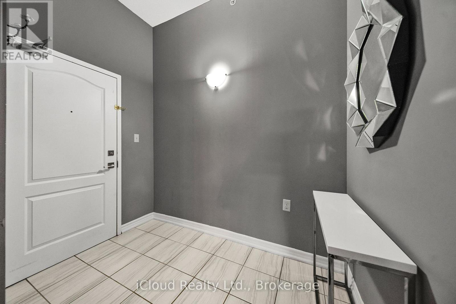 411 - 1440 Main Street E, Milton, Ontario  L9T 8W3 - Photo 4 - W12453364