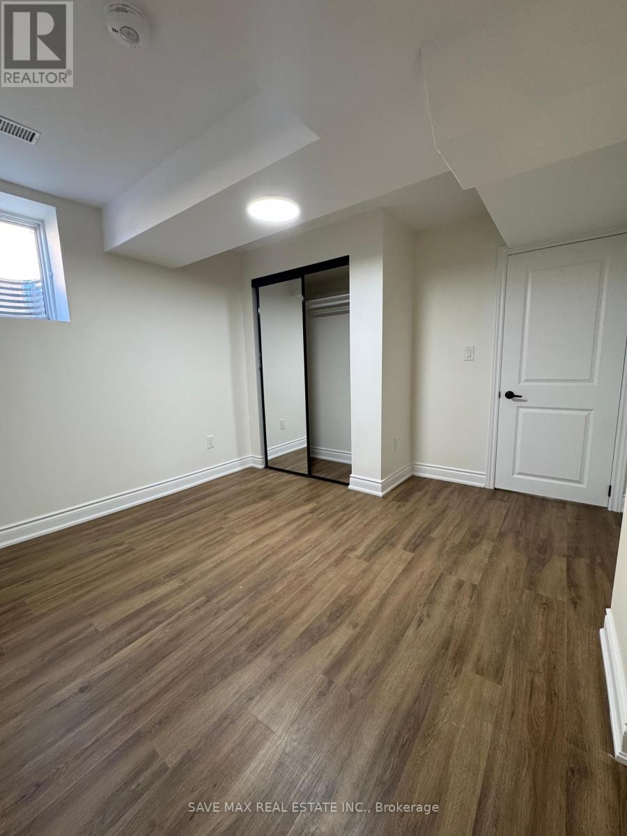 Lower - 48 Sapwood Crescent, Brampton, Ontario  L6Z 1W5 - Photo 3 - W12453370