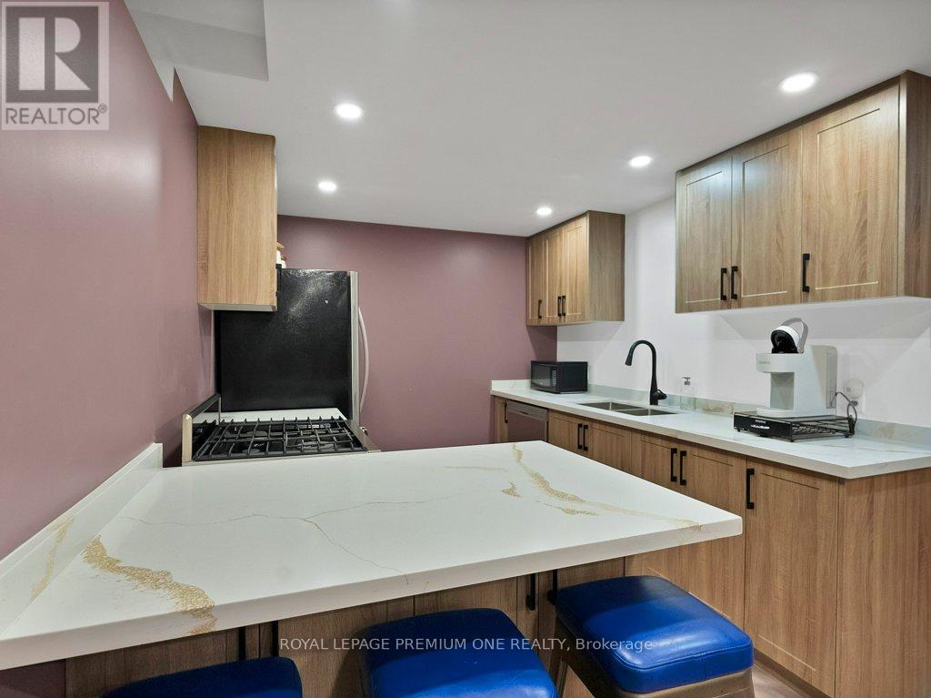 417 Kingsview Drive, Caledon, Ontario  L7E 1J4 - Photo 22 - W12453372