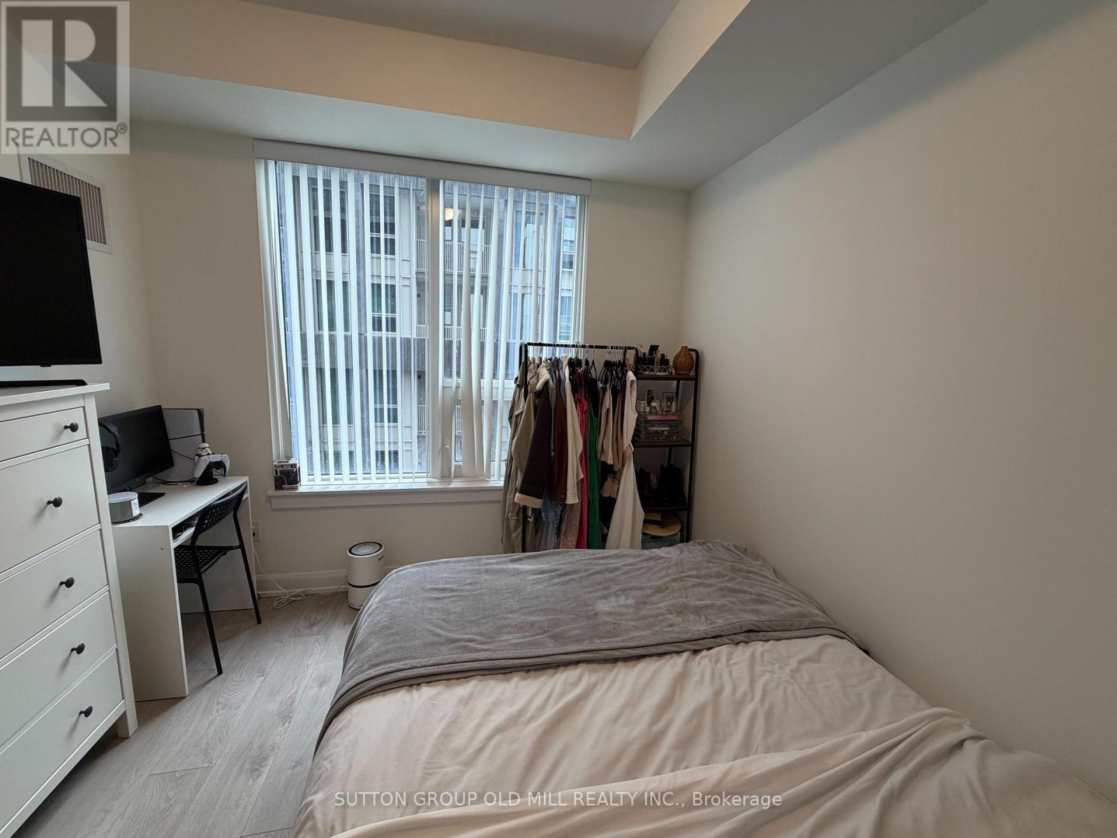 316 - 3220 William Coltson Avenue, Oakville, Ontario  L6H 7X9 - Photo 10 - W12453374