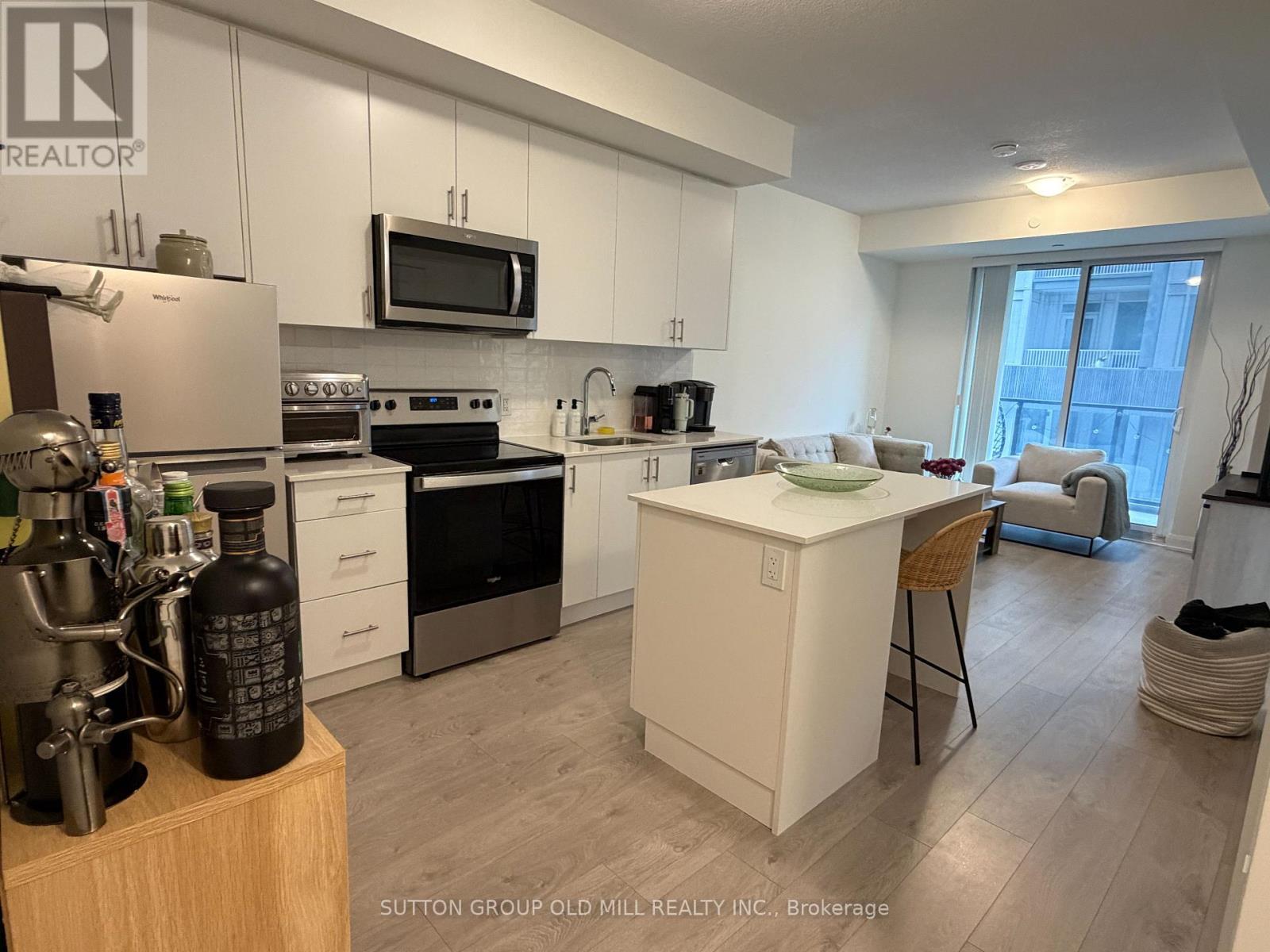 316 - 3220 William Coltson Avenue, Oakville, Ontario  L6H 7X9 - Photo 6 - W12453374
