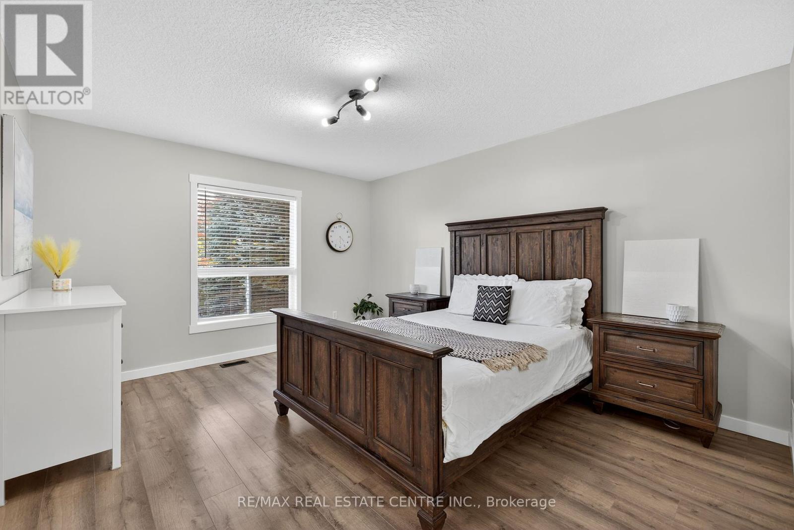103 Hunter Road, Orangeville, Ontario  L9W 5C2 - Photo 23 - W12453375