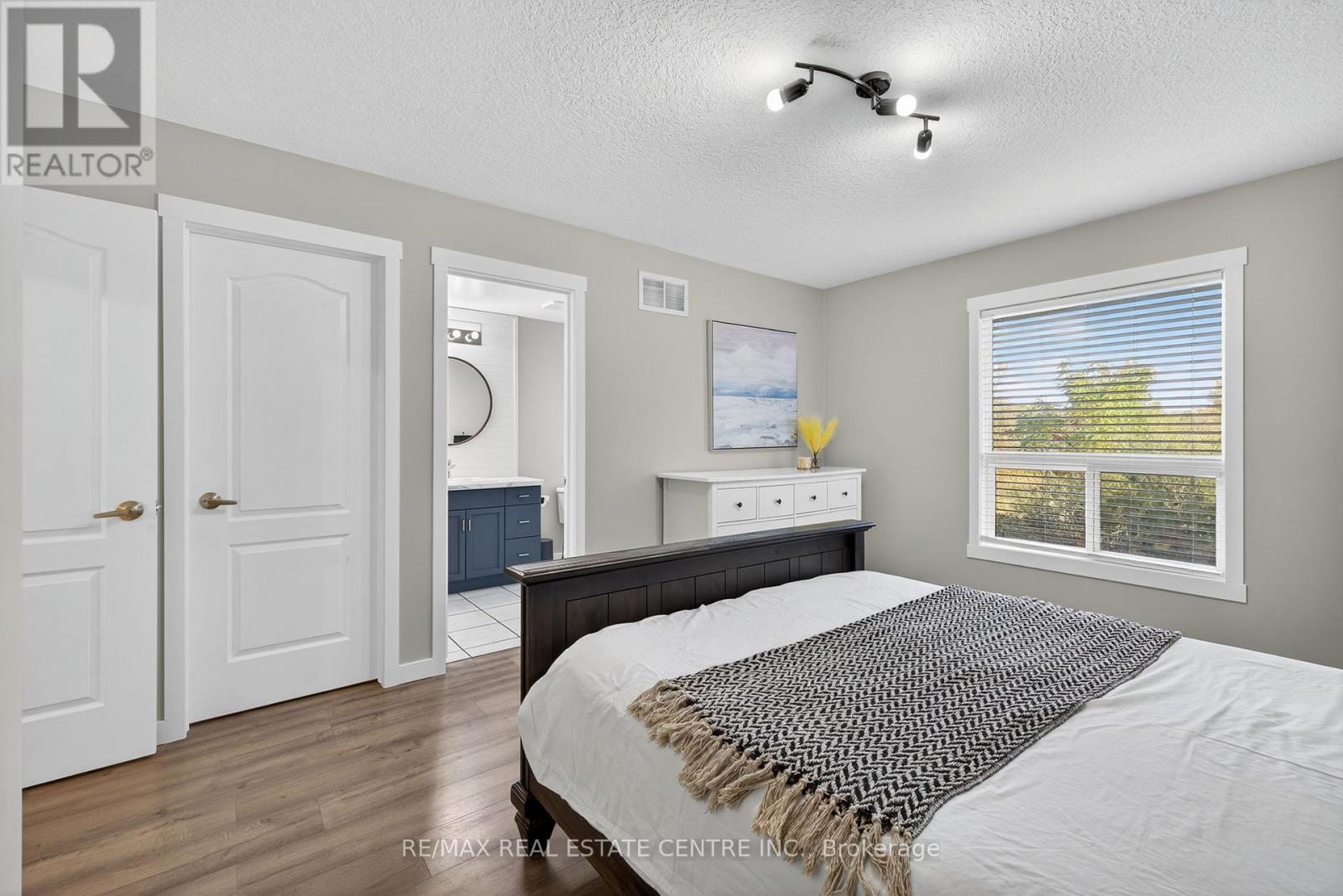 103 Hunter Road, Orangeville, Ontario  L9W 5C2 - Photo 24 - W12453375