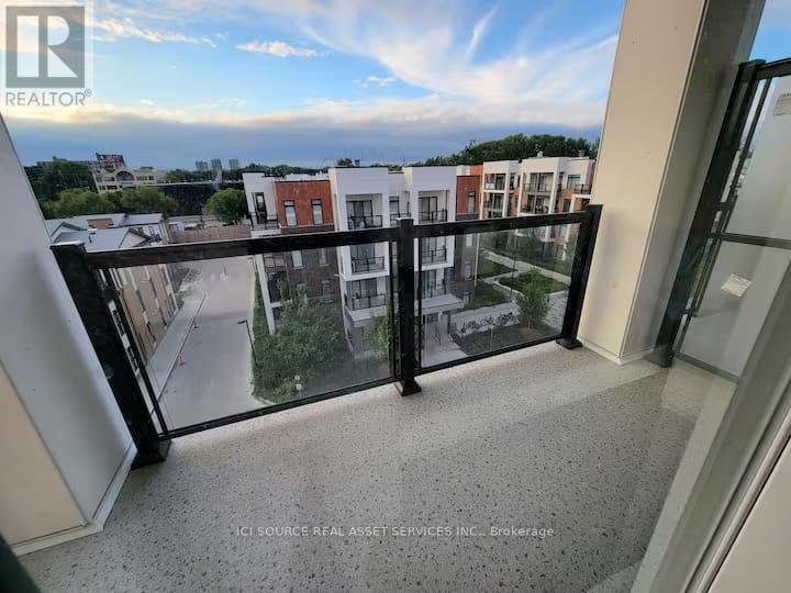 506 - 135 Canon Jackson Drive, Toronto, Ontario  M6M 0C3 - Photo 13 - W12453407