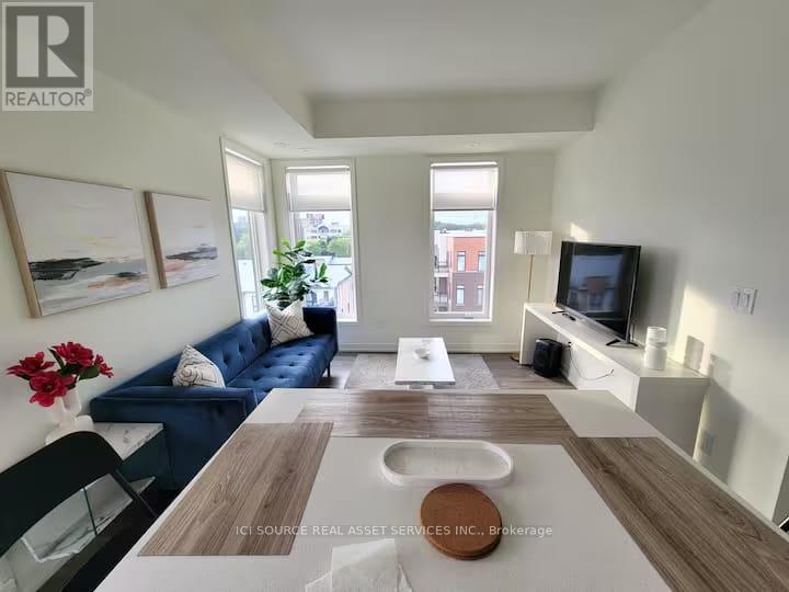 506 - 135 Canon Jackson Drive, Toronto, Ontario  M6M 0C3 - Photo 3 - W12453407