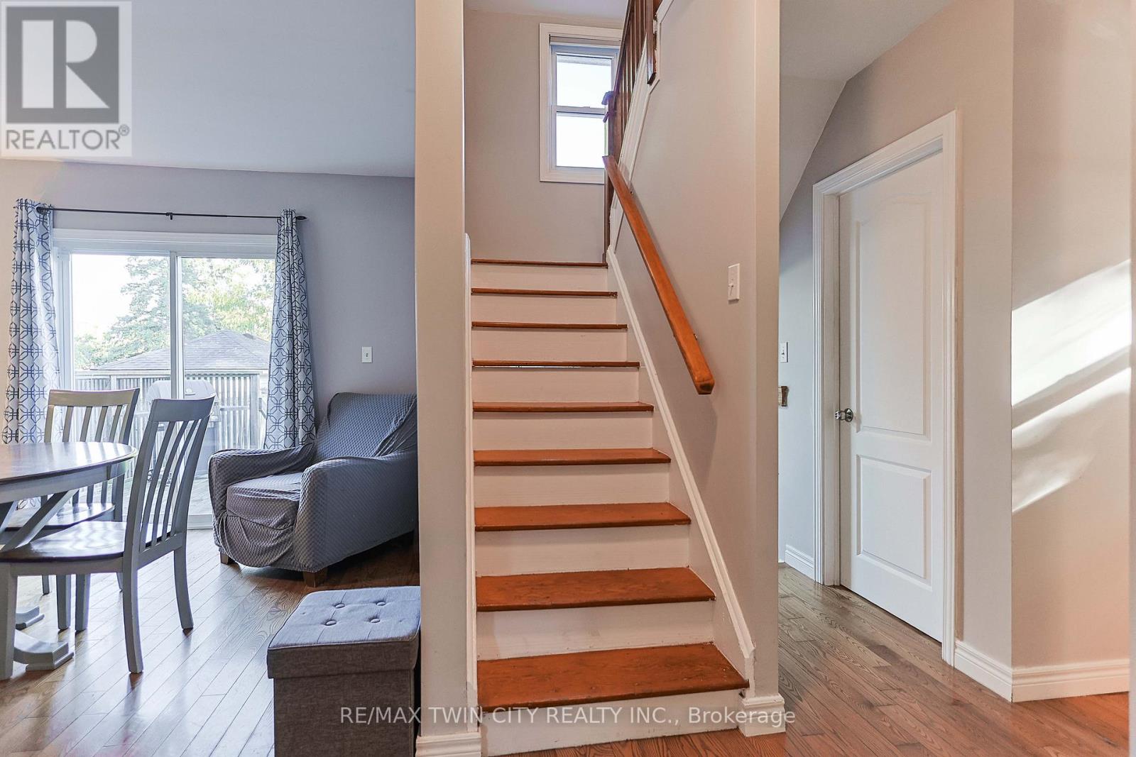 83 Baldwin Avenue, Brantford, Ontario  N3S 1H9 - Photo 14 - X12453394
