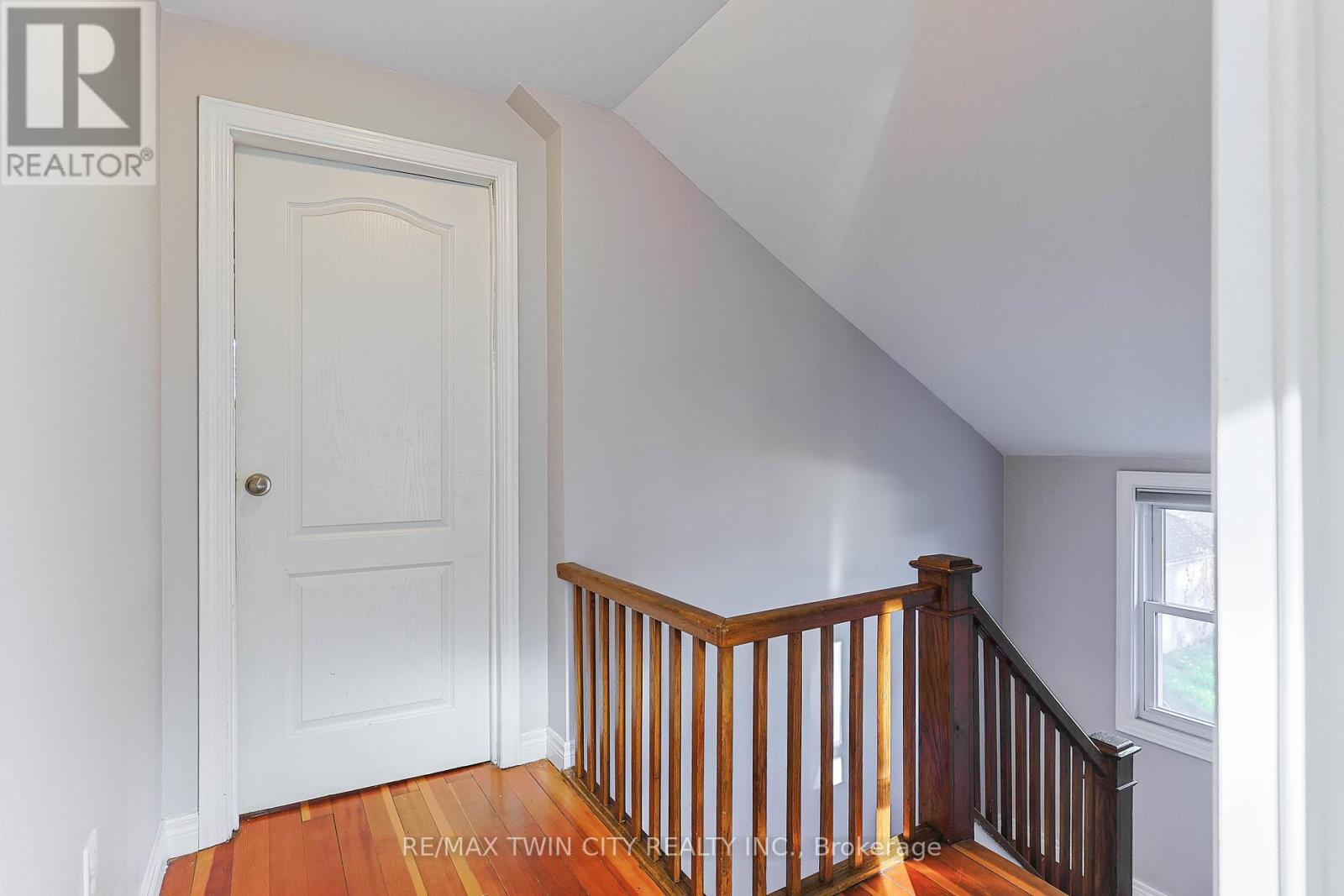 83 Baldwin Avenue, Brantford, Ontario  N3S 1H9 - Photo 15 - X12453394