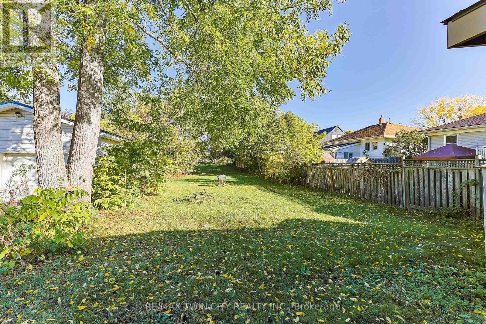 83 Baldwin Avenue, Brantford, Ontario  N3S 1H9 - Photo 35 - X12453394