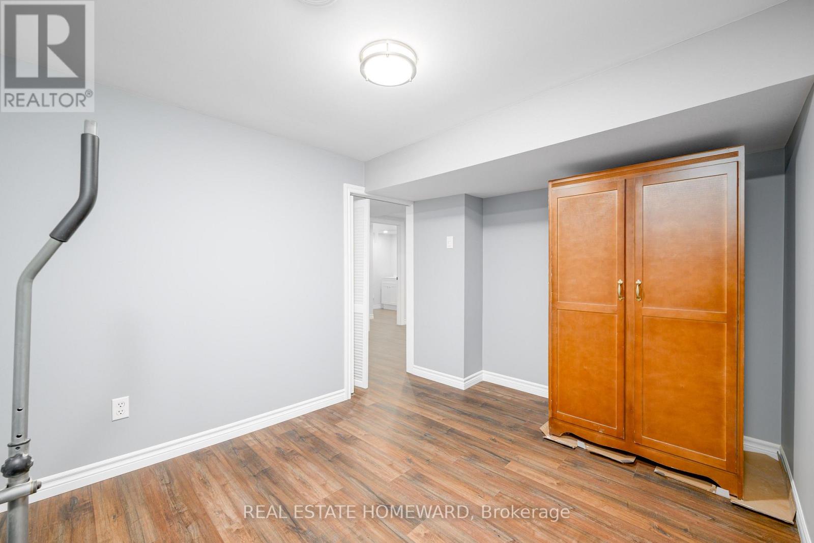 521 O'connell Road, Peterborough, Ontario  K9J 4E2 - Photo 23 - X12453415