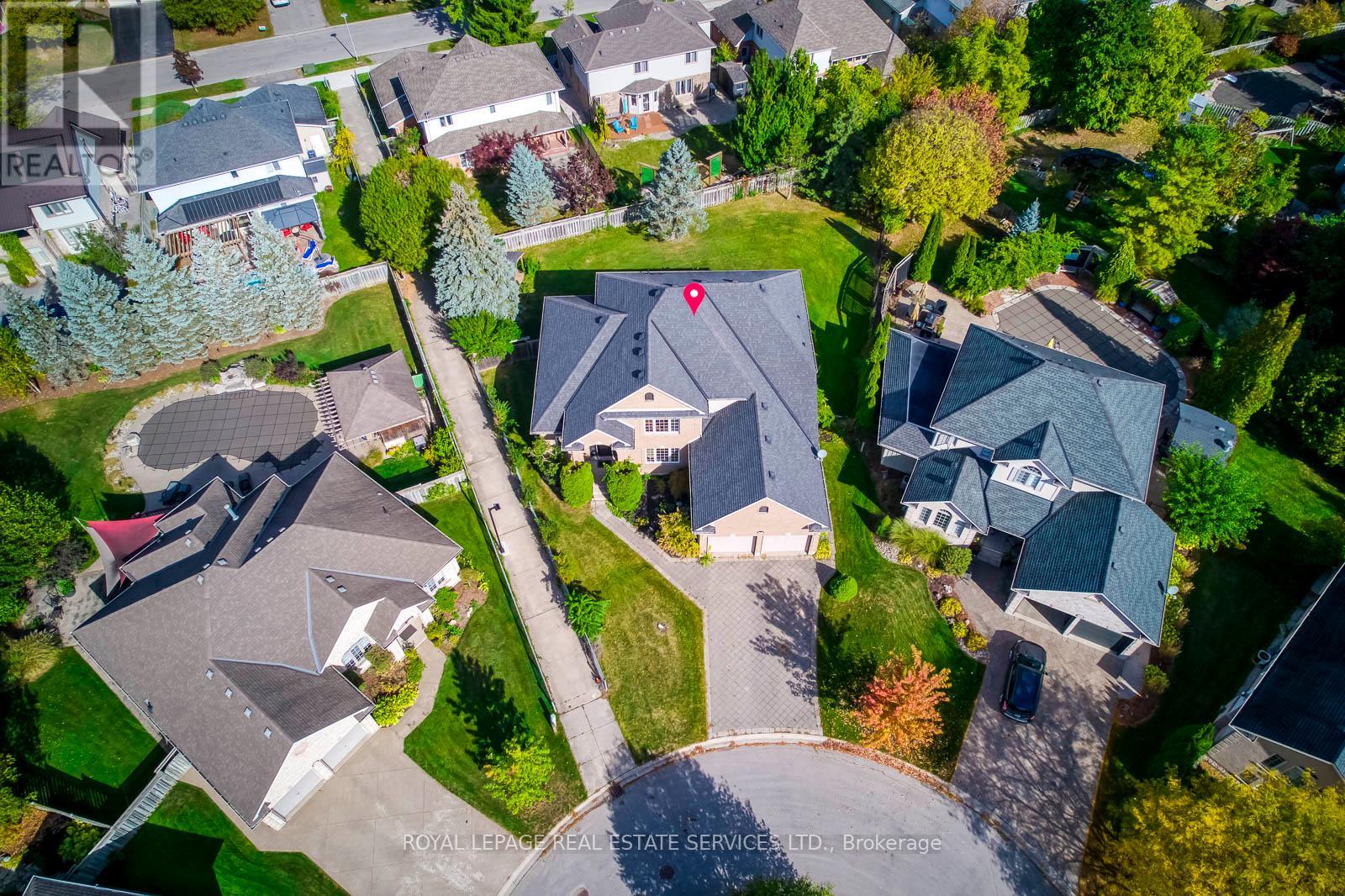 38 Moraine Walk, London North, Ontario  N6G 4Y8 - Photo 2 - X12453421
