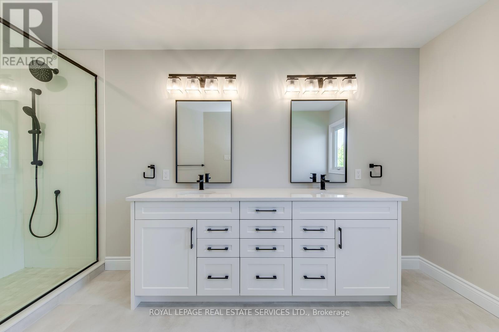 38 Moraine Walk, London North, Ontario  N6G 4Y8 - Photo 31 - X12453421