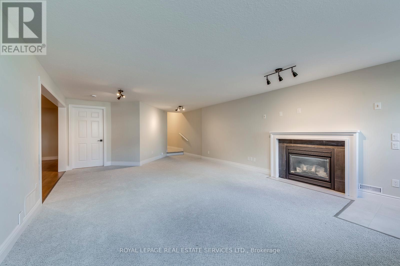 38 Moraine Walk, London North, Ontario  N6G 4Y8 - Photo 41 - X12453421