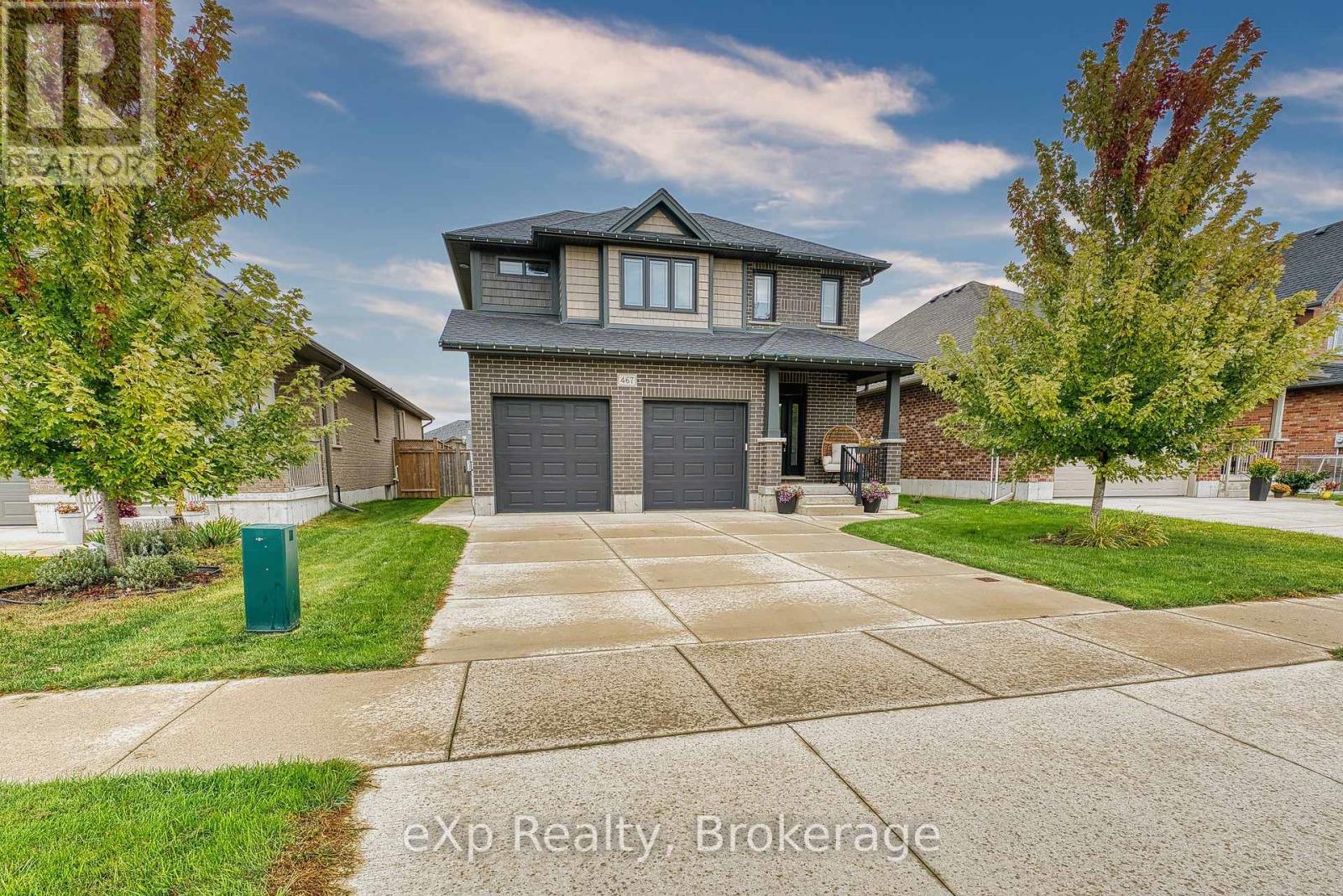 467 Devonshire Road, Saugeen Shores, Ontario  N0H 2C0 - Photo 3 - X12453444