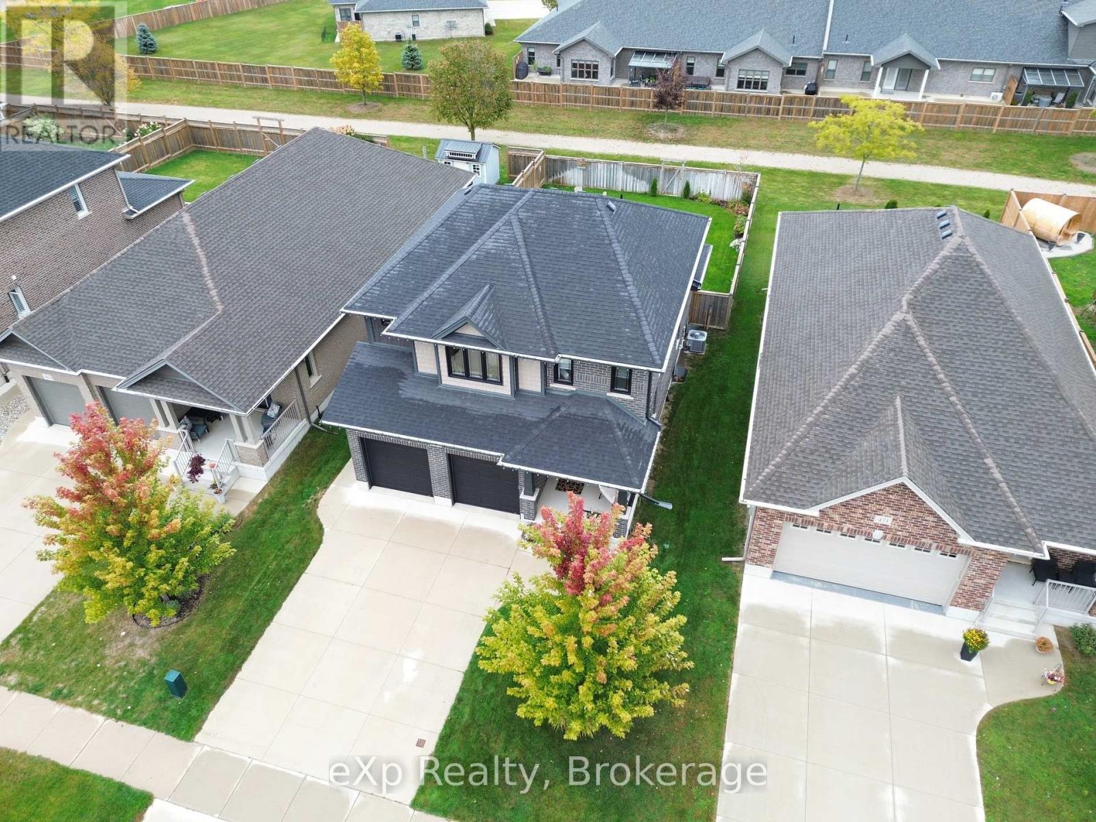 467 Devonshire Road, Saugeen Shores, Ontario  N0H 2C0 - Photo 43 - X12453444