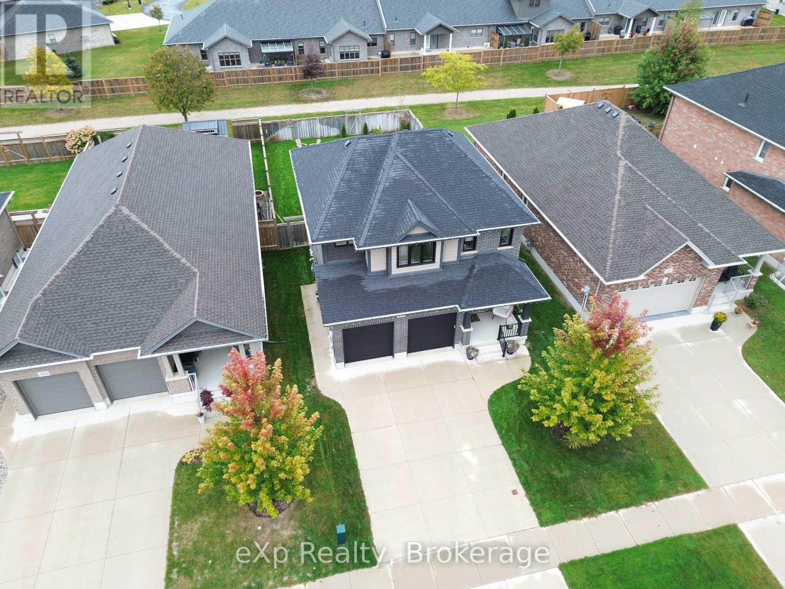 467 Devonshire Road, Saugeen Shores, Ontario  N0H 2C0 - Photo 45 - X12453444