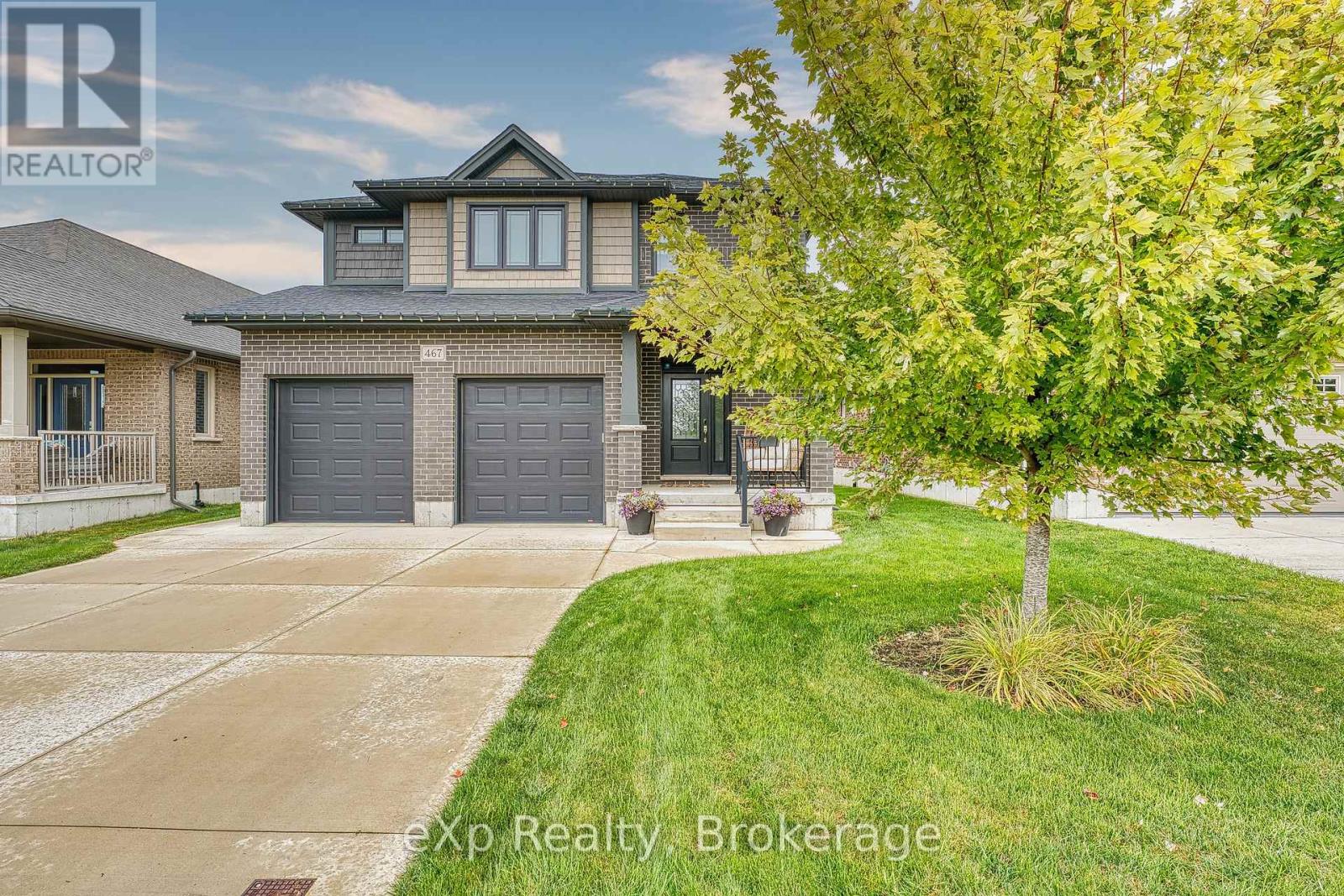 467 Devonshire Road, Saugeen Shores, Ontario  N0H 2C0 - Photo 5 - X12453444