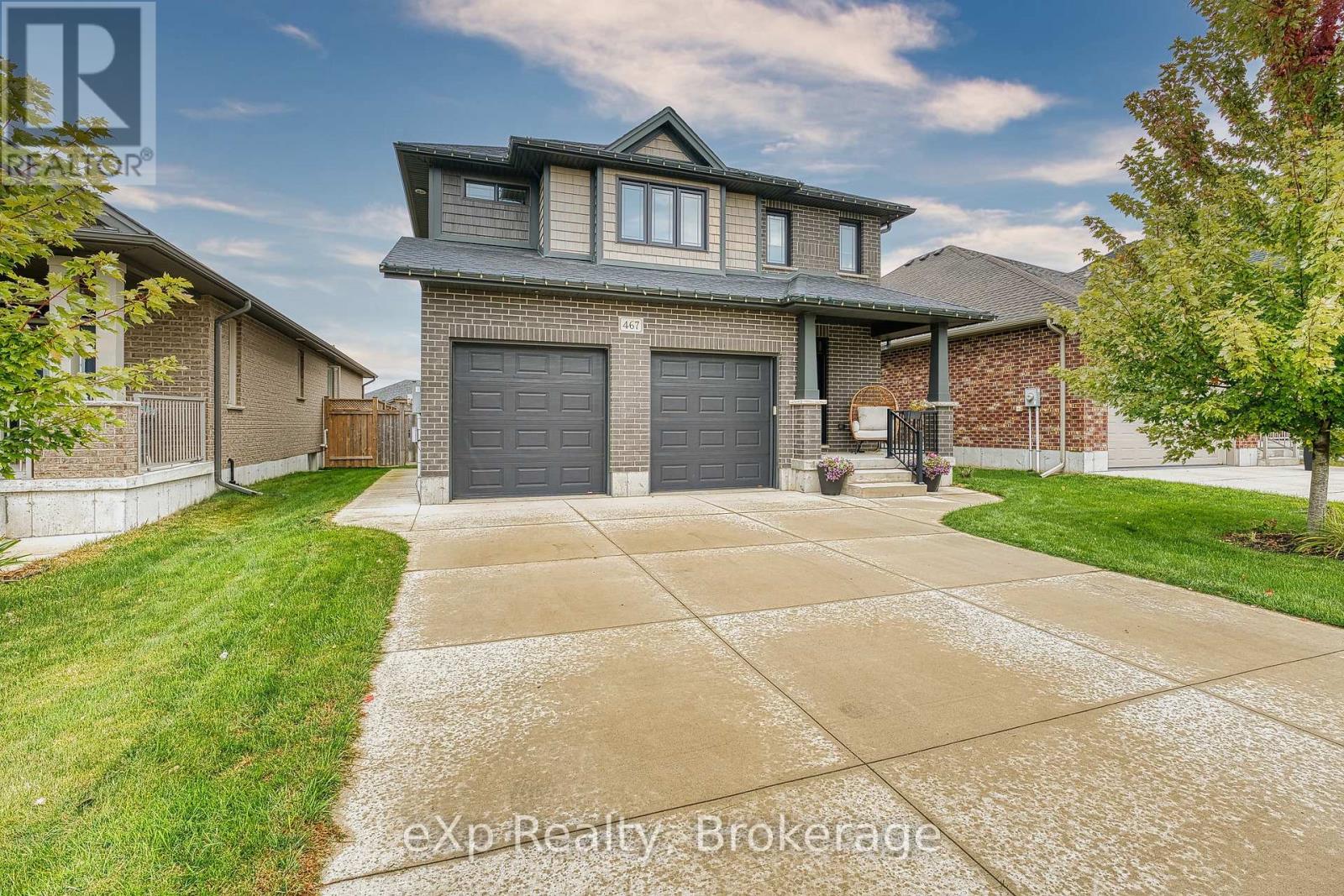 467 Devonshire Road, Saugeen Shores, Ontario  N0H 2C0 - Photo 6 - X12453444