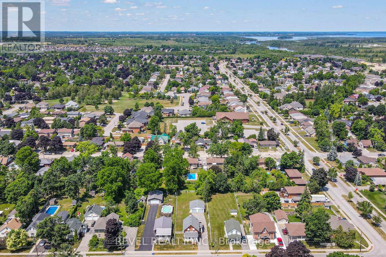 60 Elgin Street, Kawartha Lakes, Ontario  K9V 3W5 - Photo 46 - X12453437