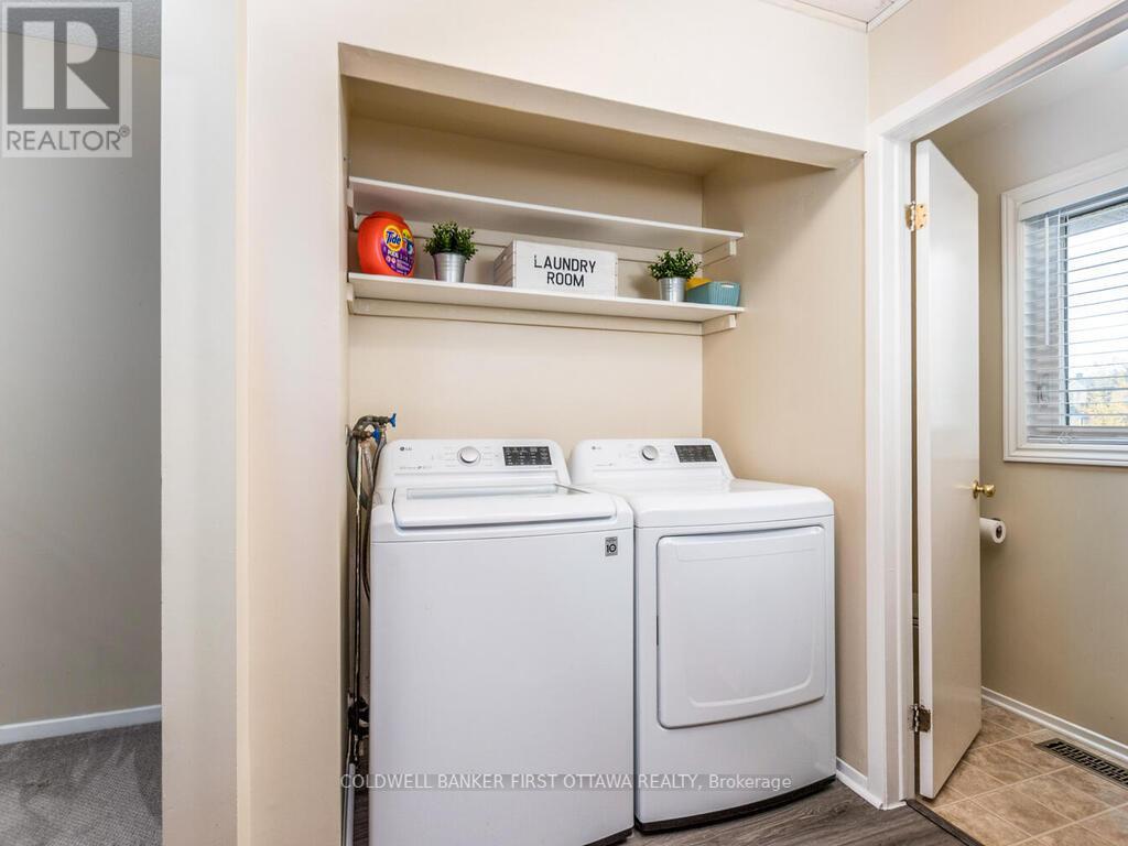 86 Lightfoot Place, Ottawa, Ontario  K2L 3L9 - Photo 17 - X12453424