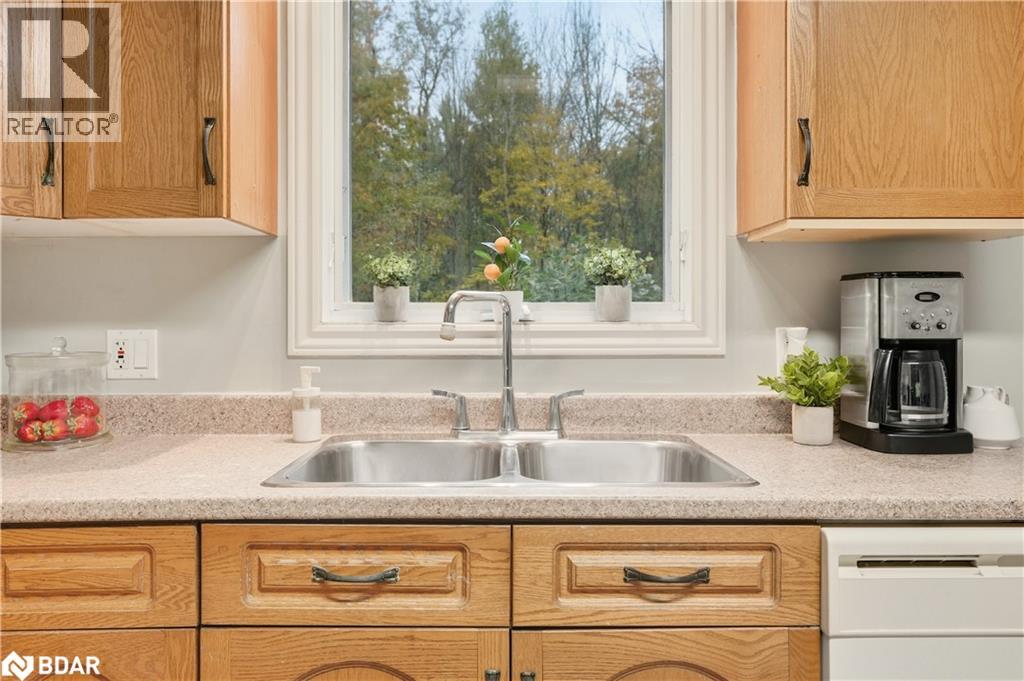 2372 Kinnear Sideroad, Coldwater, Ontario  L0K 1E0 - Photo 16 - 40777683