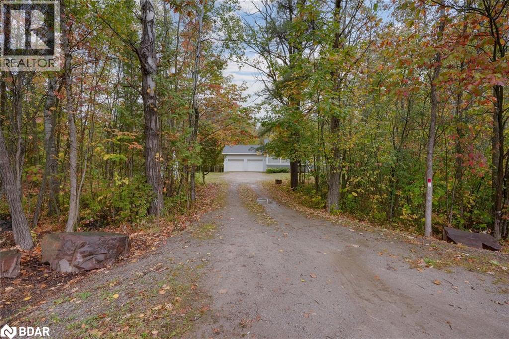 2372 Kinnear Sideroad, Coldwater, Ontario  L0K 1E0 - Photo 2 - 40777683