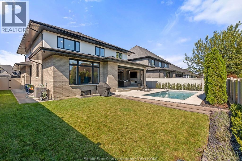 258 Xavier Circle, Lakeshore, Ontario  N8N 0J3 - Photo 5 - 25025732