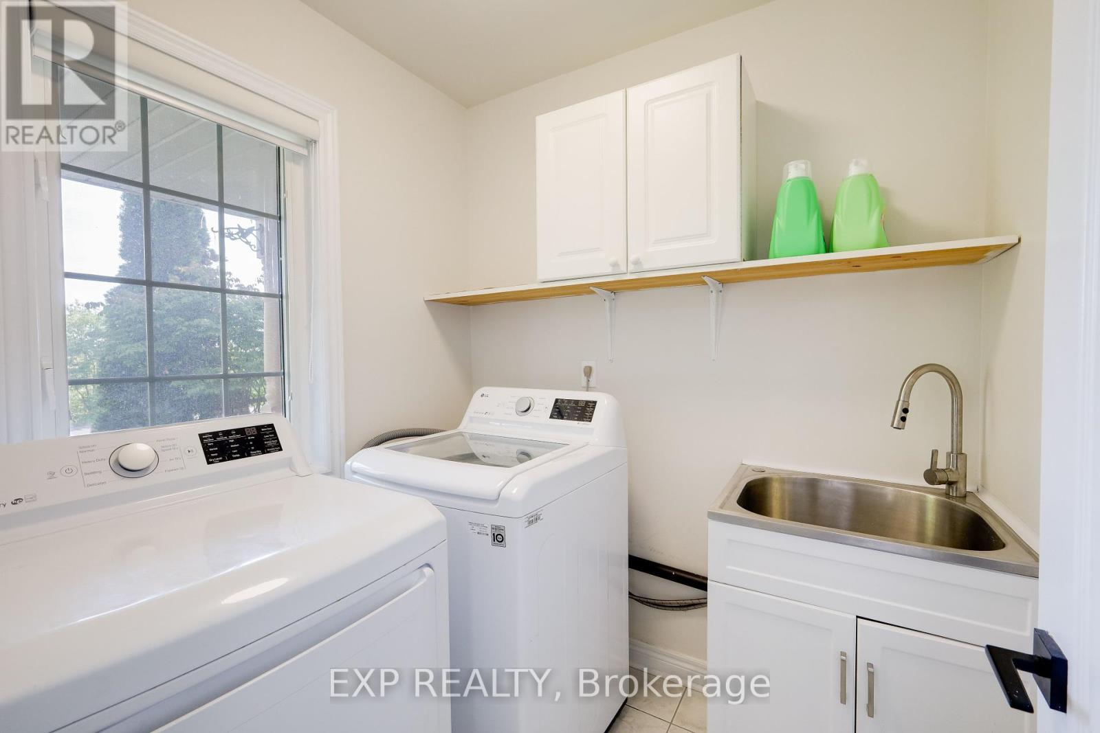 29 Annable Lane, Ajax (South East), Ontario  L1S 7S6 - Photo 18 - E12453434