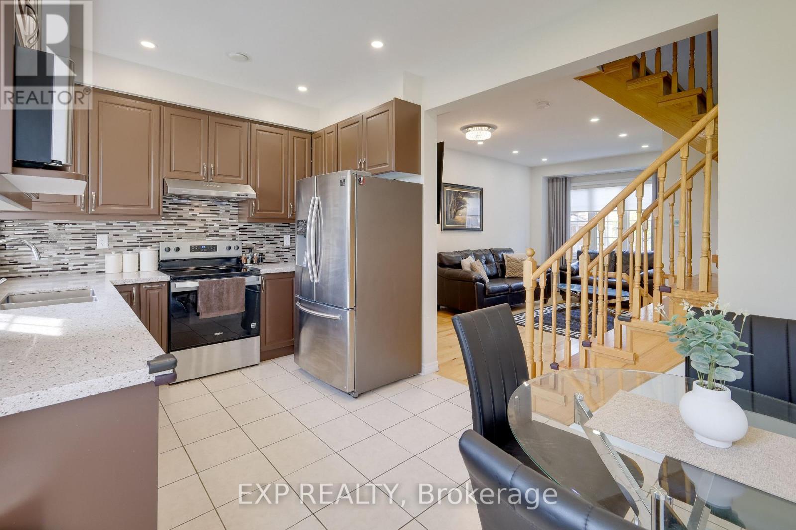 29 Annable Lane, Ajax (South East), Ontario  L1S 7S6 - Photo 6 - E12453434