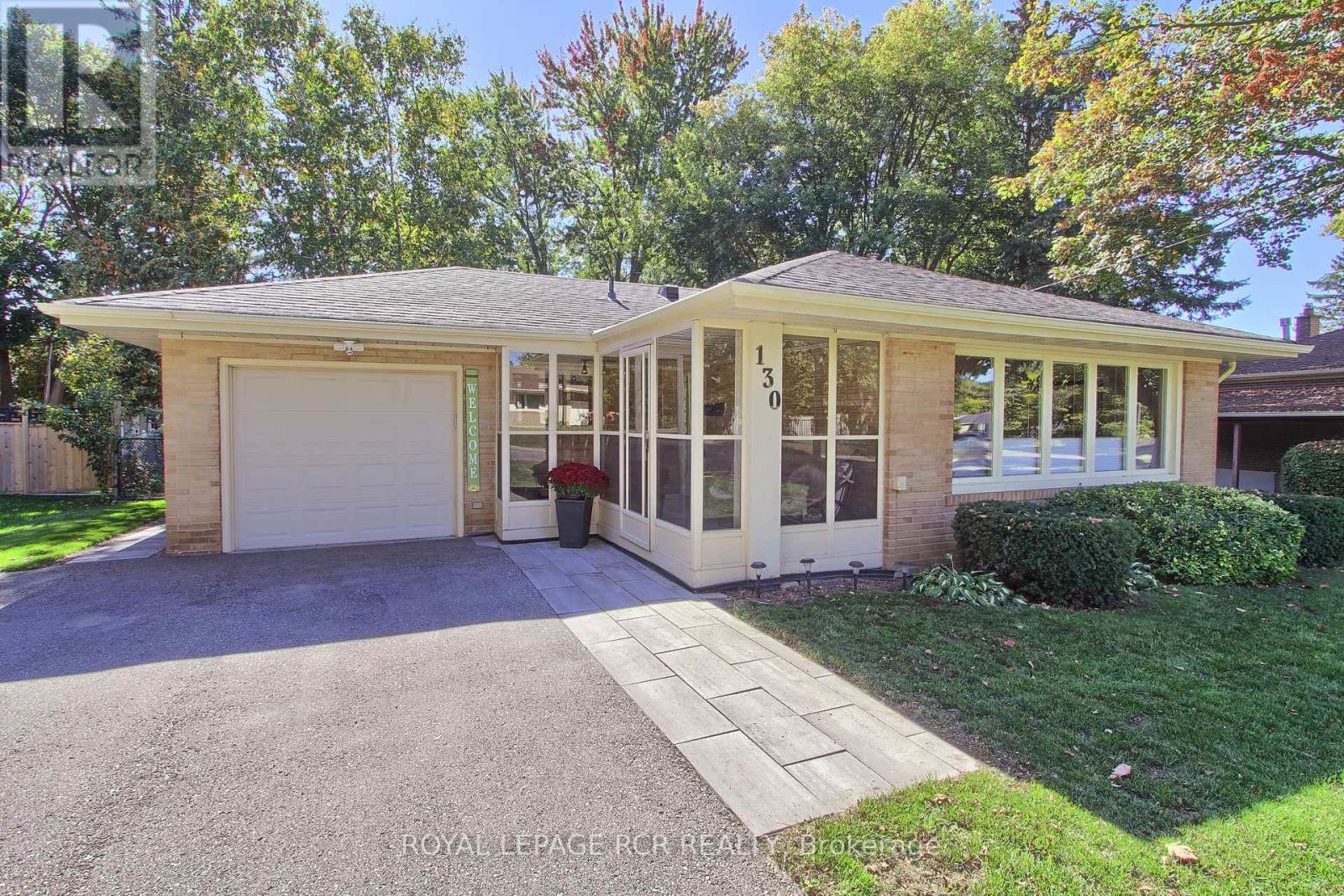 130 PARK AVENUE, Newmarket, Ontario