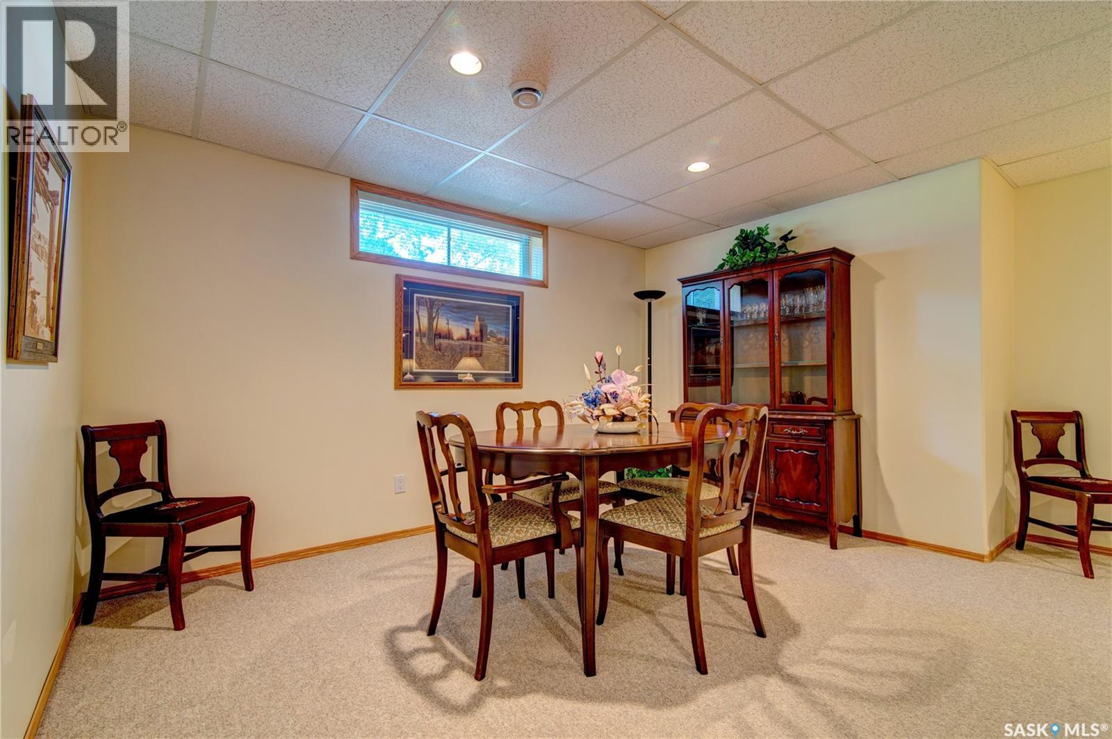 3235 Renfrew Crescent E, Regina, Saskatchewan  S4V 2W6 - Photo 33 - SK020460