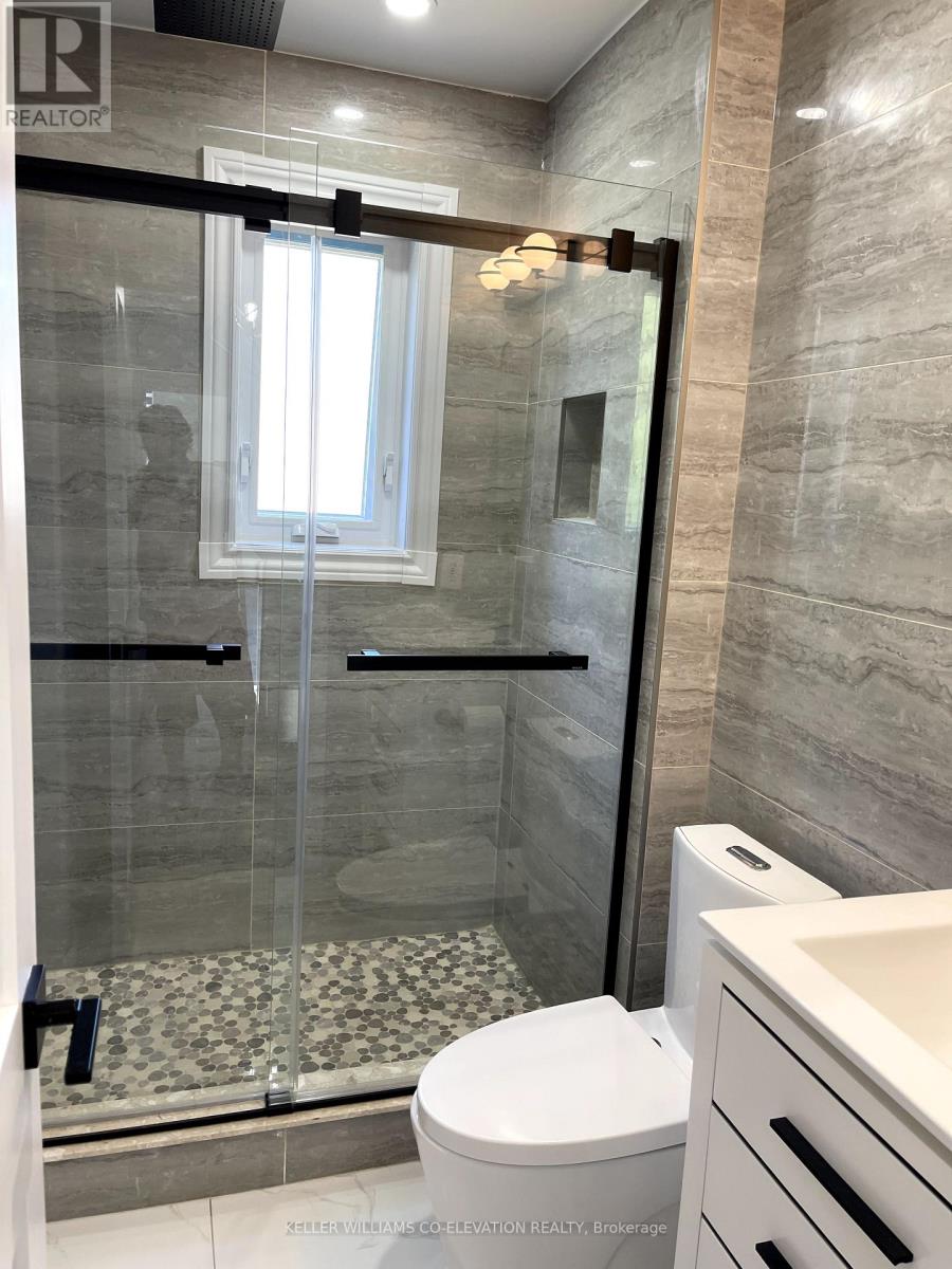 80 Beaver Avenue S, Toronto (Dovercourt-Wallace Emerson-Junction), Ontario  M6H 2G2 - Photo 10 - W12453427