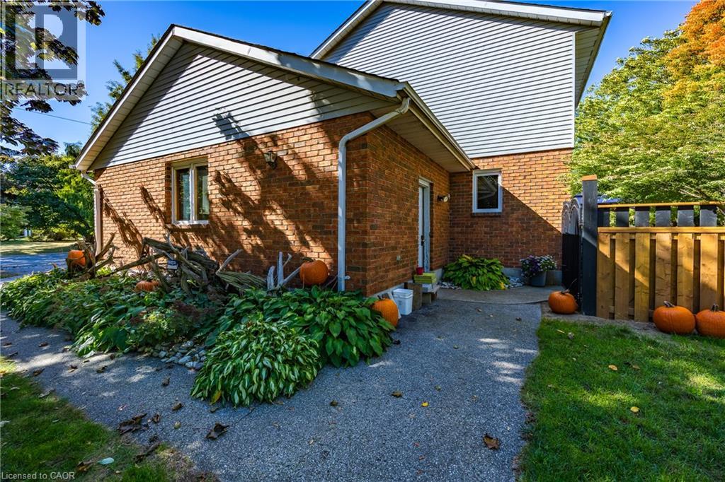 14 Prospect Street, Port Dover, Ontario  N0A 1N6 - Photo 37 - 40777460