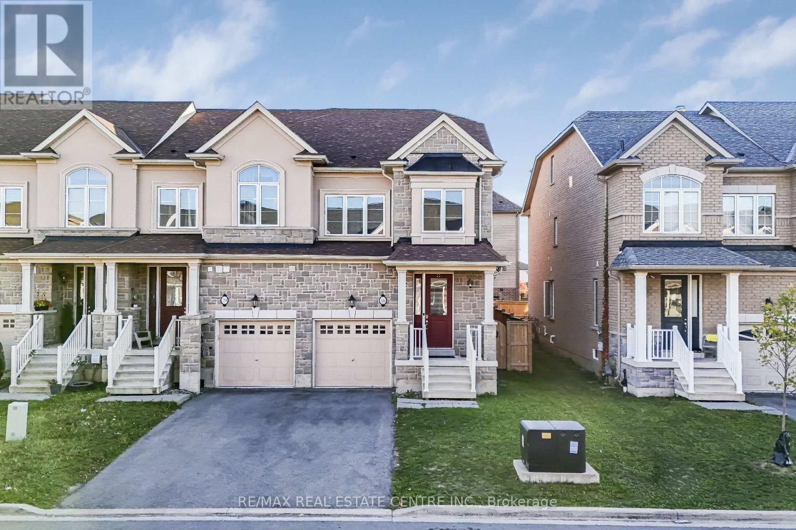 18 Talence Drive, Hamilton (Stoney Creek Mountain), Ontario  L8J 0L2 - Photo 1 - X12453431