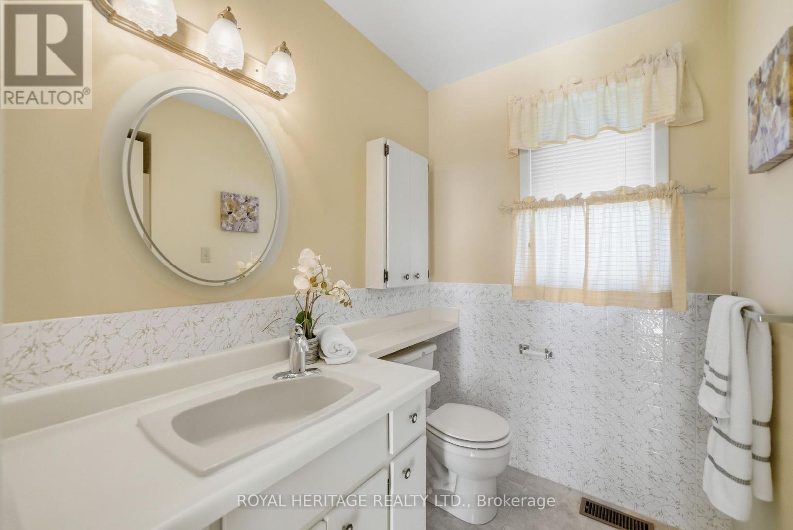 22 Park Street E, Cramahe (Colborne), Ontario  K0K 1S0 - Photo 18 - X12453438