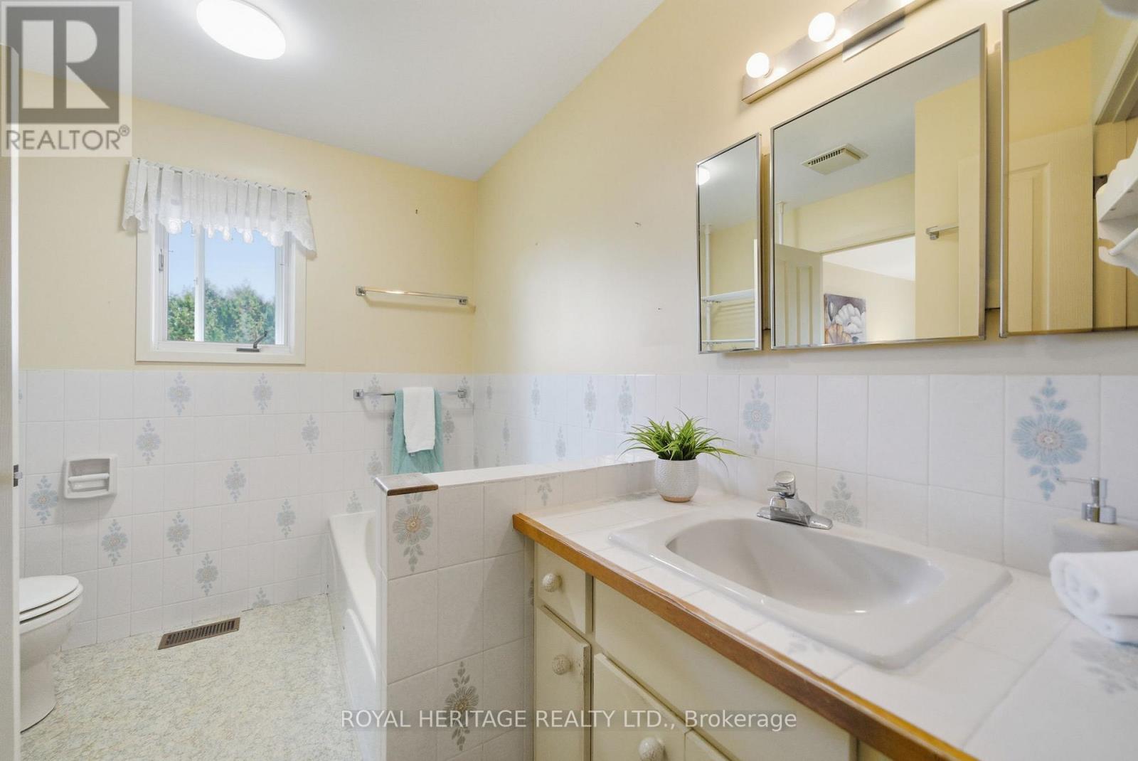 22 Park Street E, Cramahe (Colborne), Ontario  K0K 1S0 - Photo 27 - X12453438