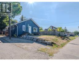 37 TWELFTH AVENUE, Brantford, Ontario