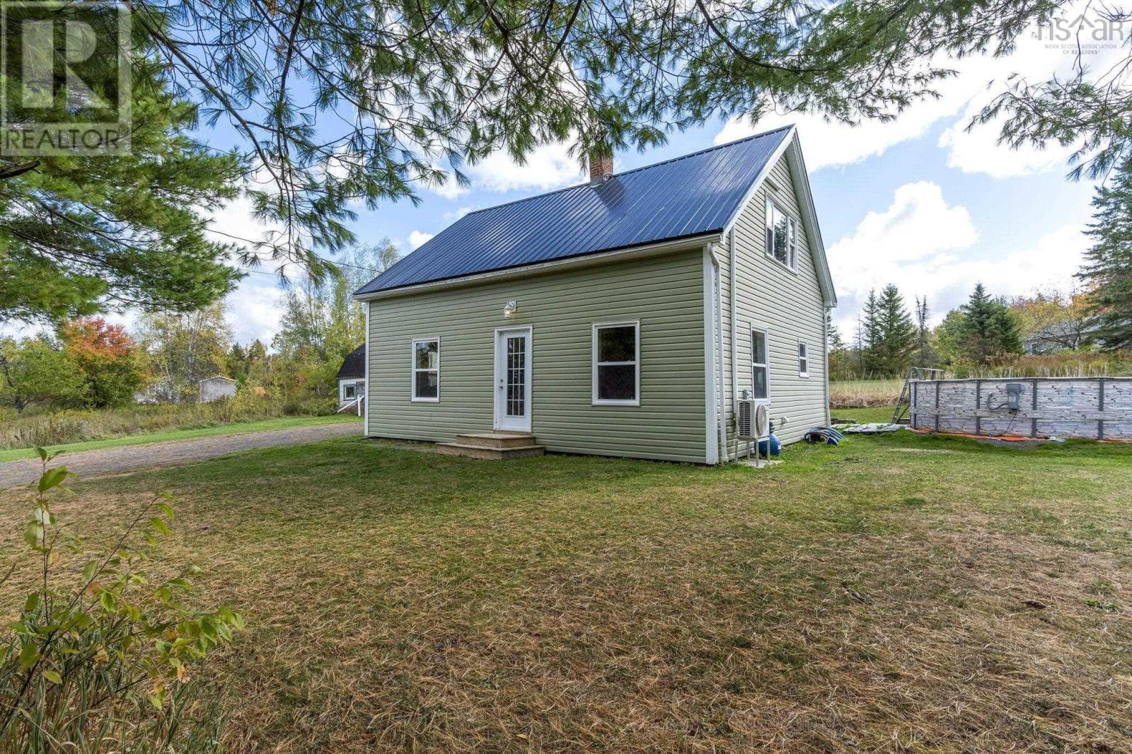 1856 Highway 236, Mosherville, Nova Scotia  B0N 2G0 - Photo 2 - 202525480