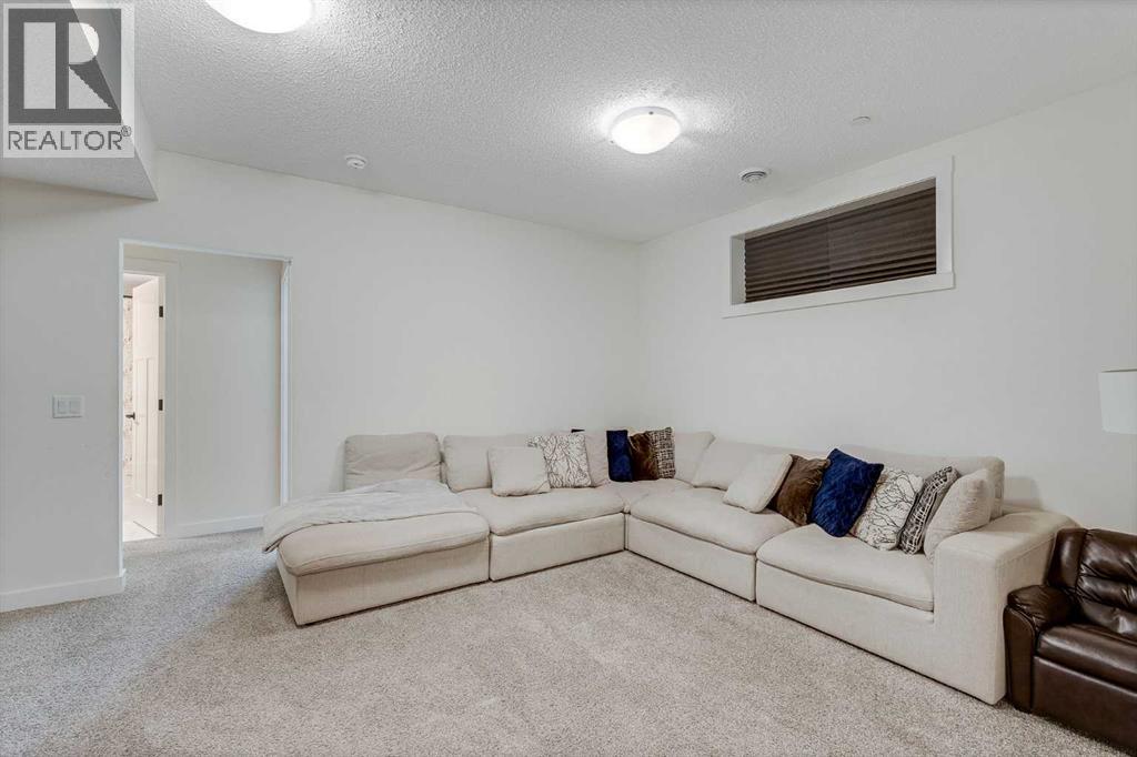 145 Lucas Crescent Nw, Calgary, Alberta  T3P 1M6 - Photo 36 - A2257503