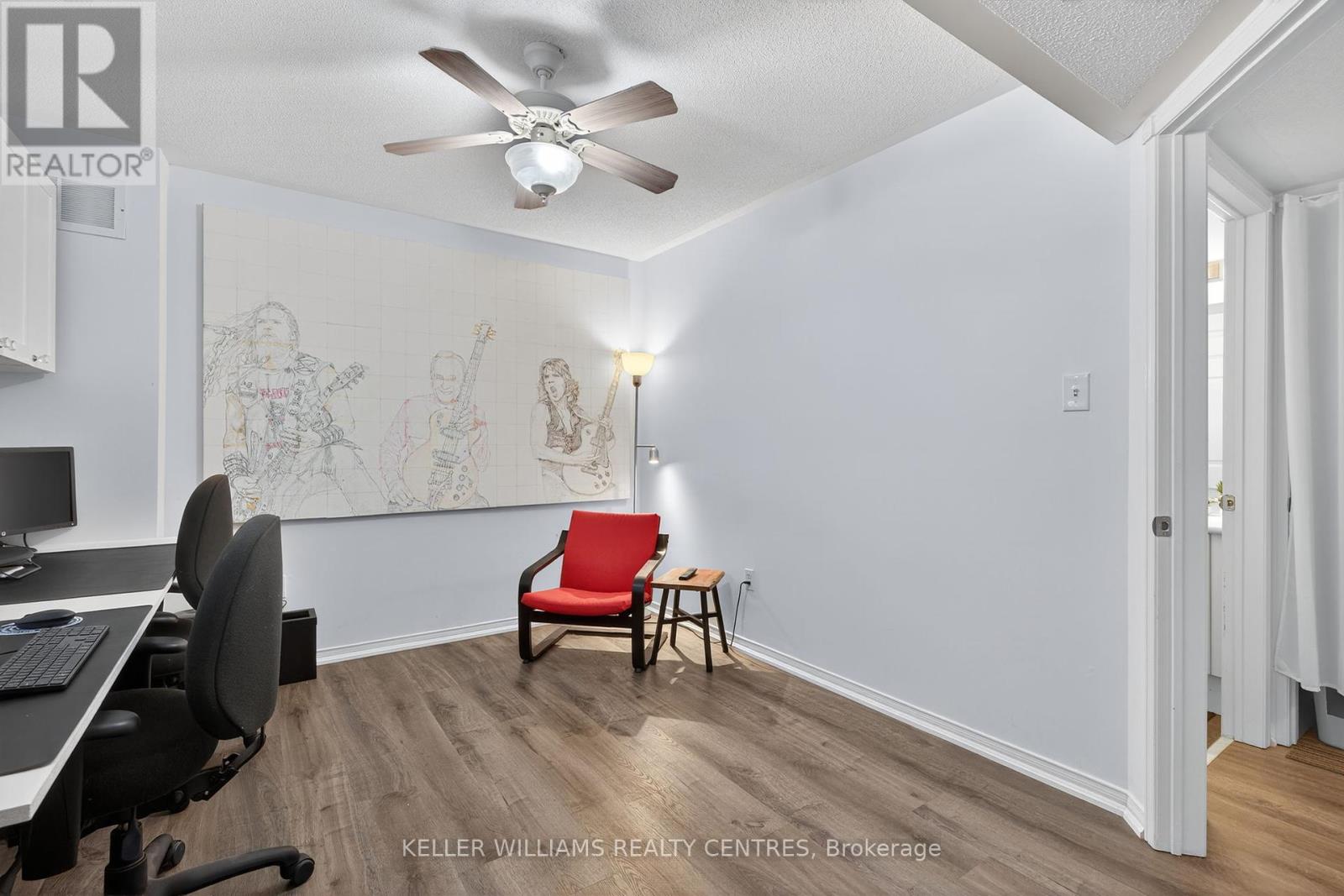 165 Clearmeadow Boulevard, Newmarket, Ontario  L3X 2E4 - Photo 26 - N12453455