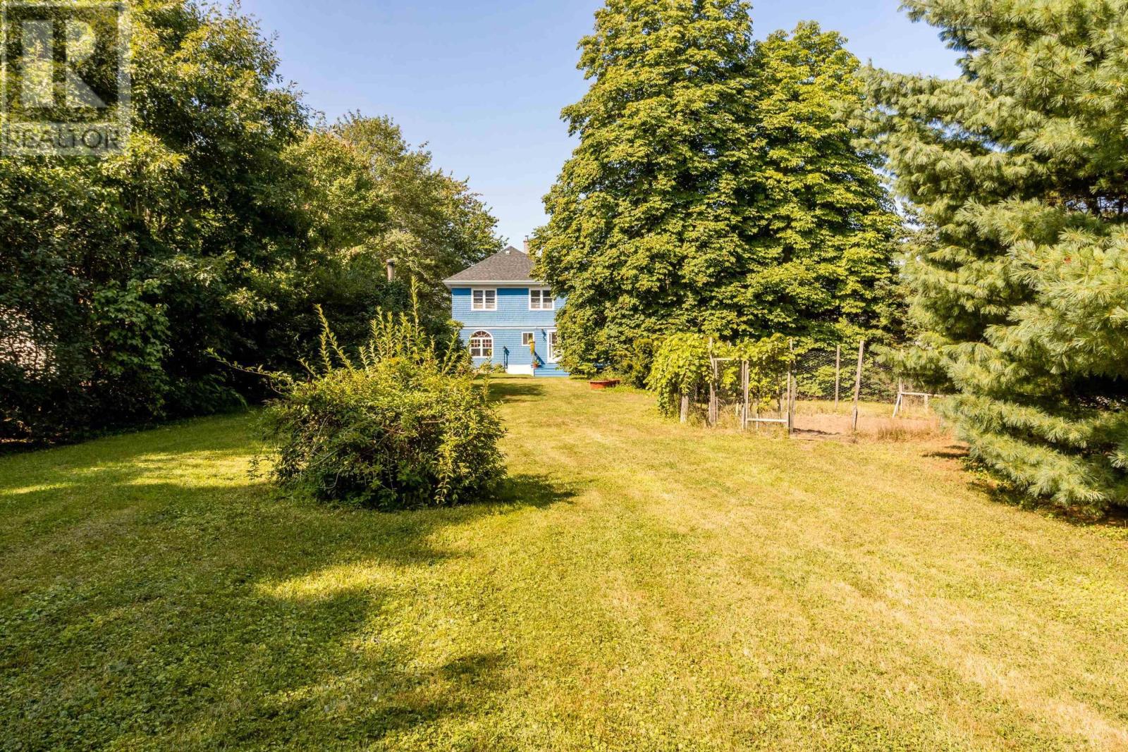 335 Bridge Street, Kentville, Nova Scotia  B4N 2G6 - Photo 4 - 202525483